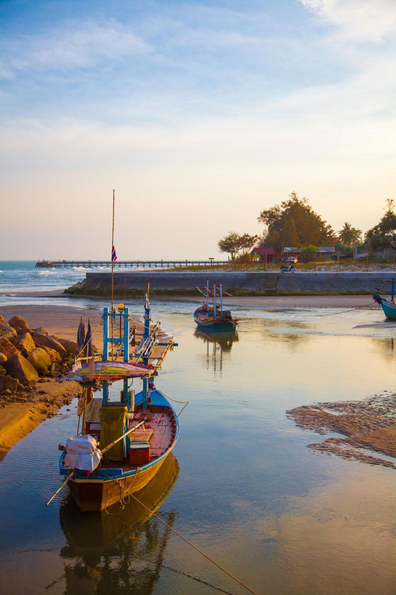 Absolute Beachfront Villa Ban Huai Yang エクステリア 写真